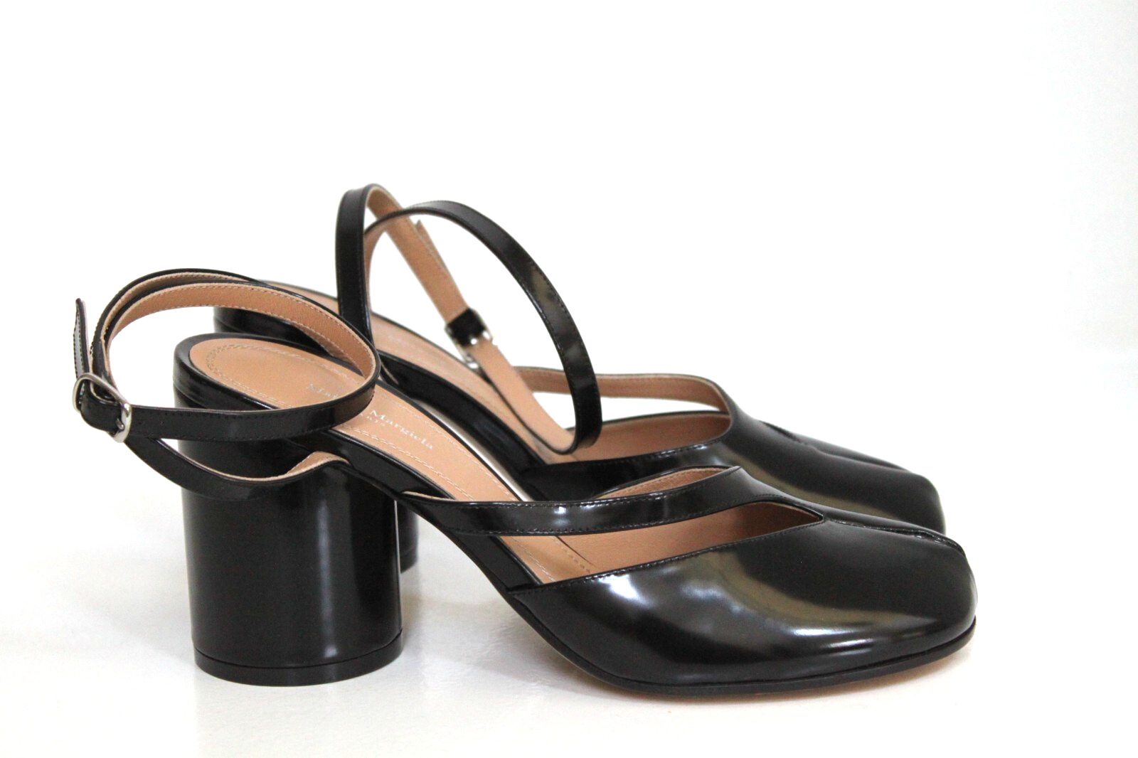 靴 MaisonMargiela ANKLE STRAP TABI PUMPS sz 8.5 / 39 Maison Margiela Black Leather Tabi Ankle Straps