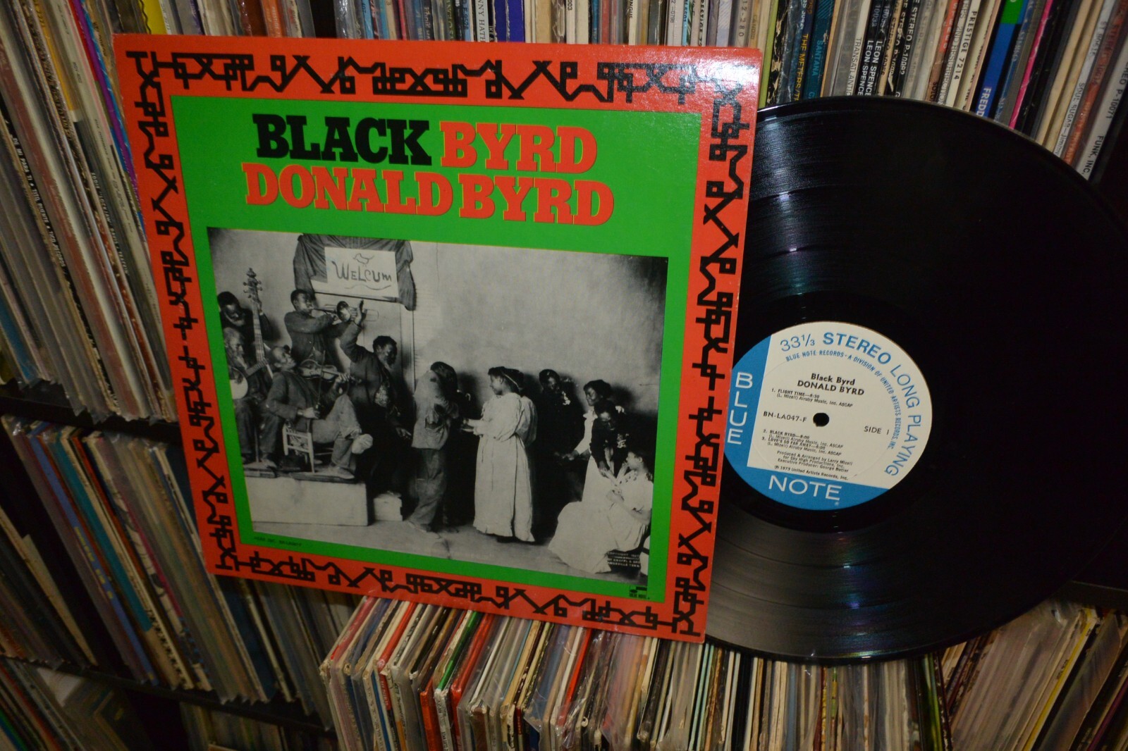 名盤 BLACKBYRDS Donald Byrd レコード 4枚セット 名盤 BLACKBYRDS Donald Byrd レコード 4枚セット Amazon.co.jp