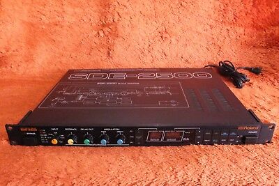 Roland SDE-2500 MIDI Digital Delay | Reverb