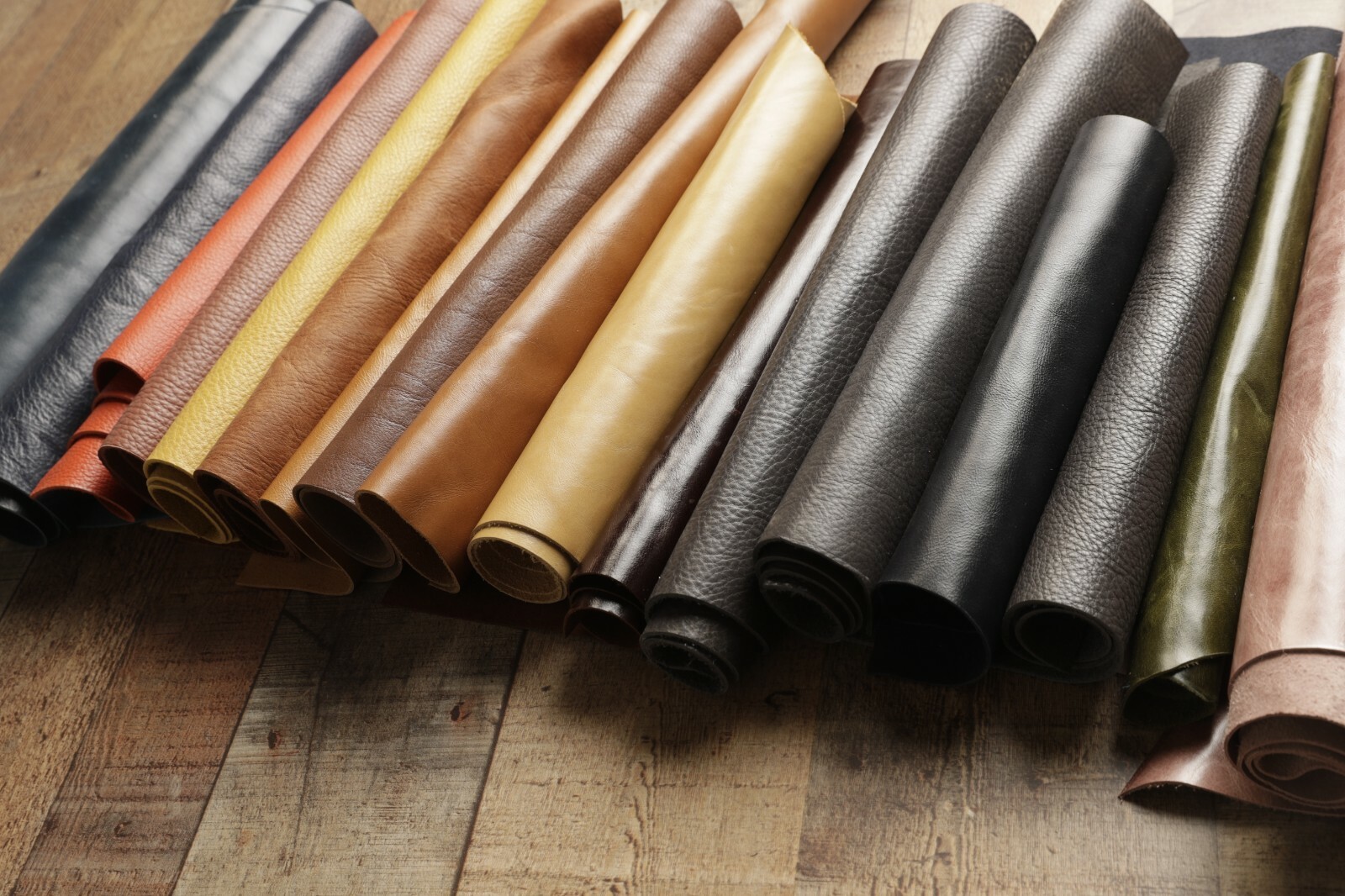 Premium Italian Cowhide Leather Scraps upholstery --- Large Size Pieces 8"x10"