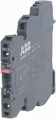 Relais d'interface ABB 1SNA645012R2500 - 24 V AC/DC, borniers à vis, IP20 Neuf