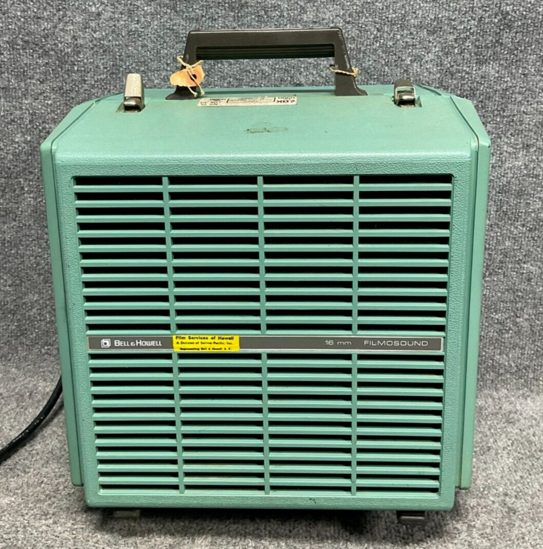 Bell & Howell Autoload Focus 16mm Filmsound Movie Projector