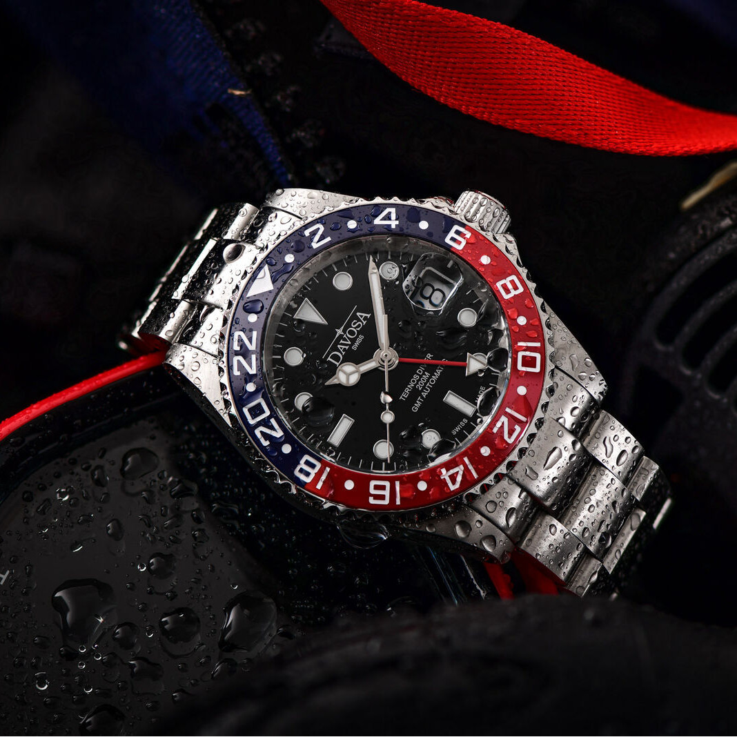 Pre-owned Davosa Ternos Gmt Automatic Diving Dualtime Watch Stainless Steel Red Blue 40mm