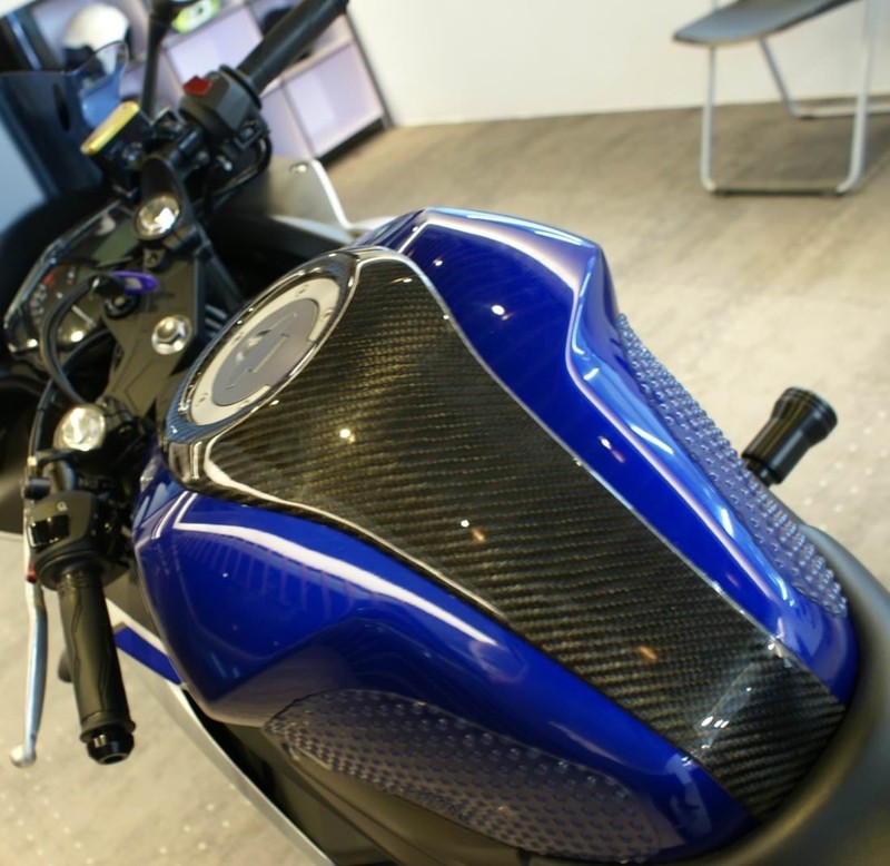 yamaha r3 tank cover