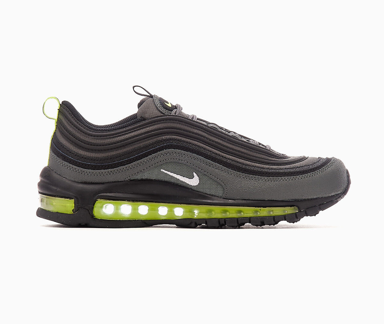 nike sacai waffle tan