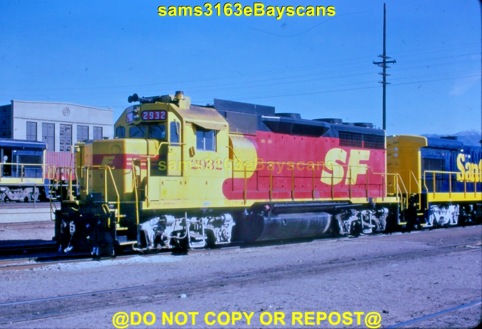 ORIGINAL SLIDE SANTA FE RR MERGER SCHEME GP35 2932 EXHAUST BAFFLES SAN BERDOO 88