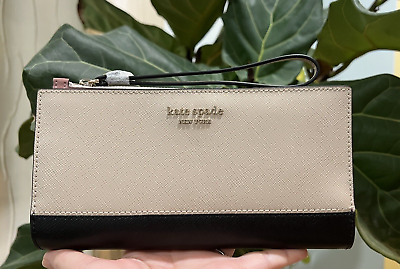 Kate spade large 2025 wristlet