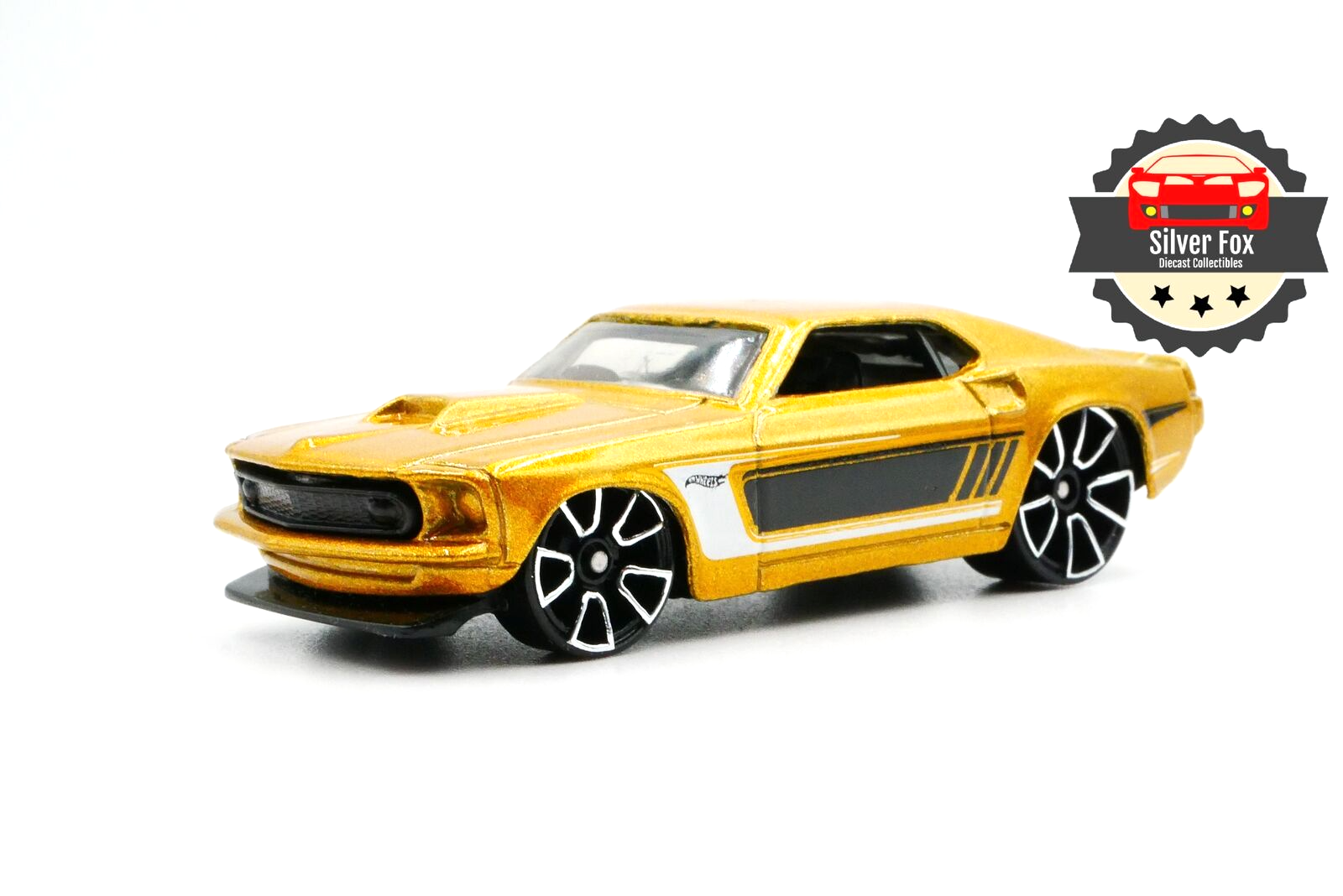 1969 FORD MUSTANG GOLD BLACK SIDES 1:64 SCALE DIECAST COLLECTOR MODEL CAR