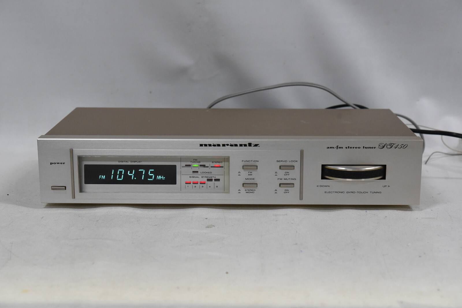 Marantz ST450 AM/FM Stereo Tuner Component - Vintage Japan