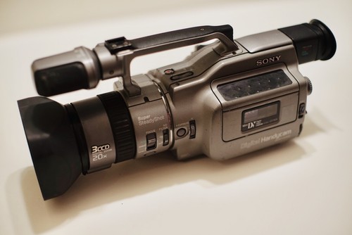 Sony VX1000 English USA Version Camera