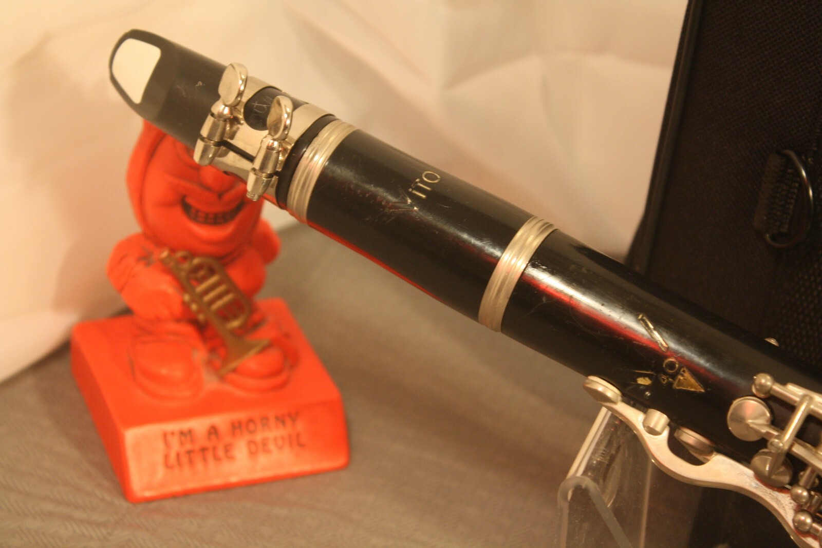 Vito V-40 Beginner Clarinet in New Case with Brilhardt Mouthpiece