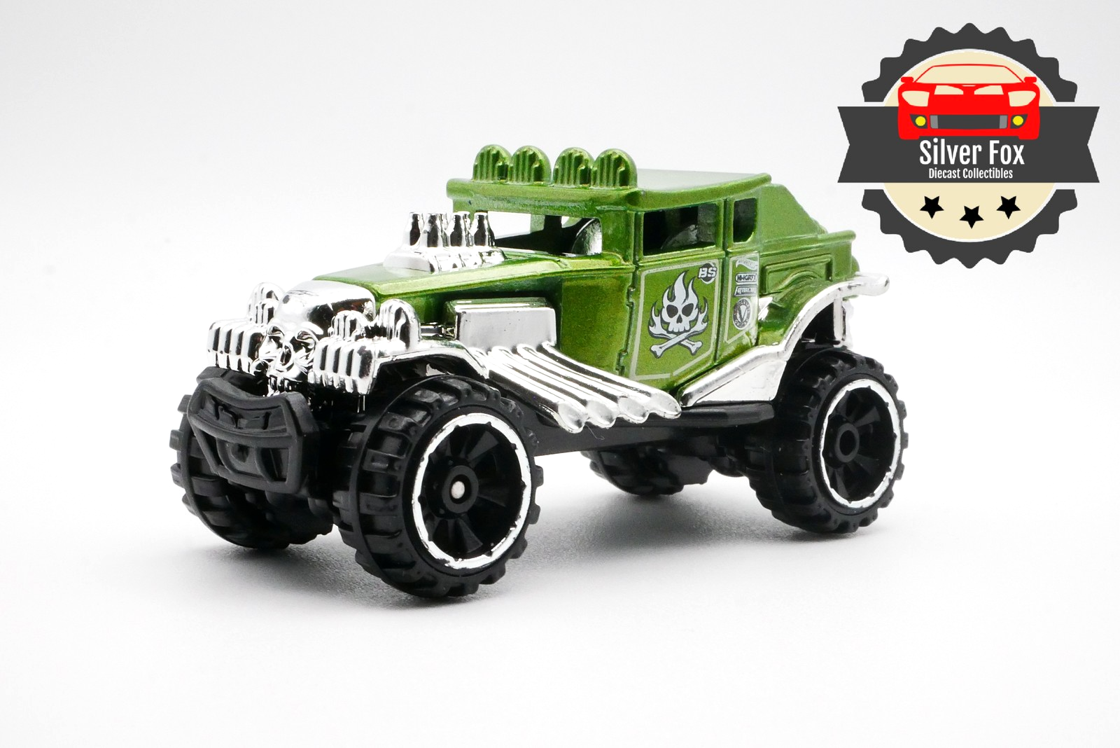 BAJA BONE SHAKER SKULL GREEN 4X4  1/64 SCALE DIECAST COLLECTOR MODEL CAR