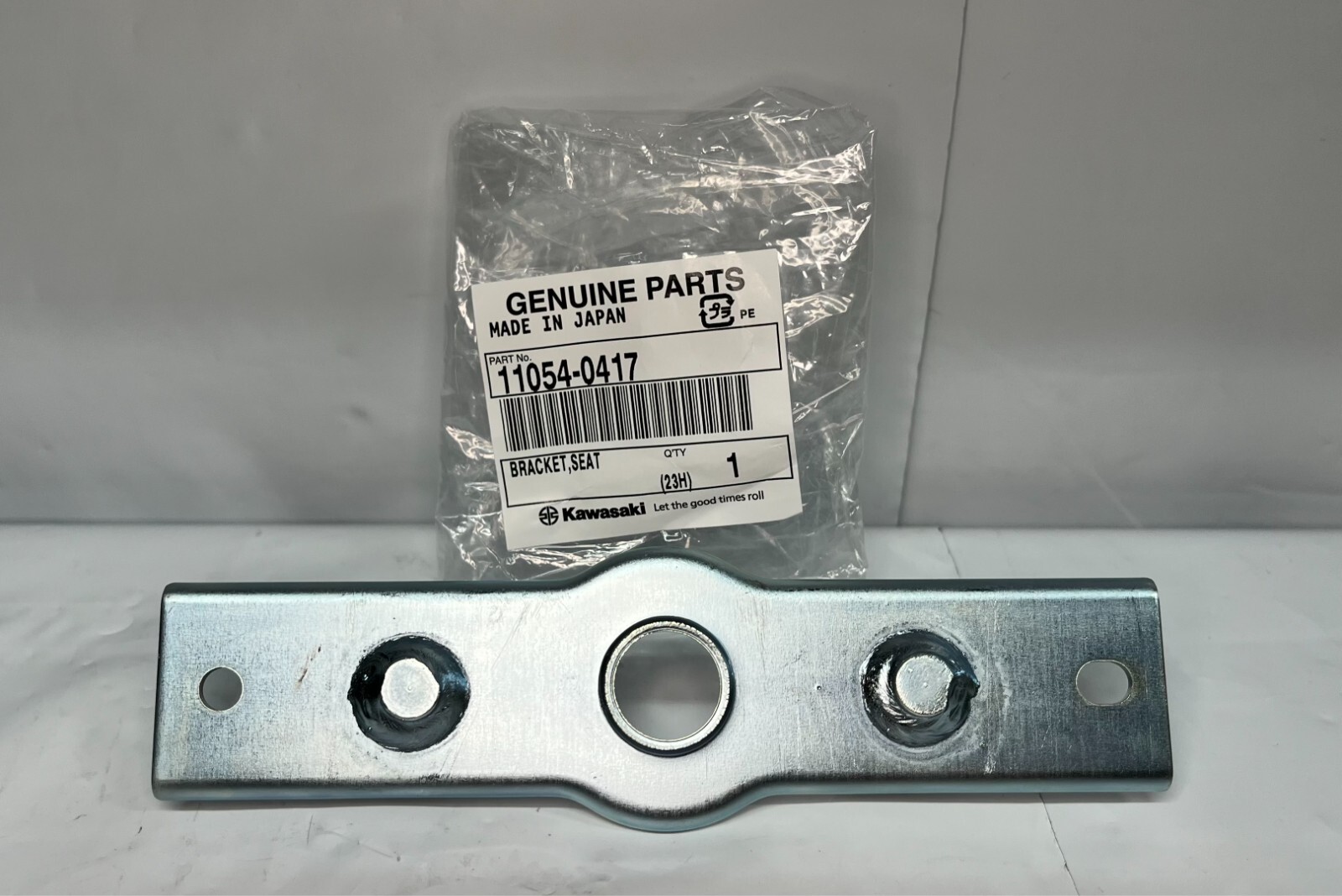Kawasaki OEM Ninja Seat Bracket New 11054-0417 | eBay