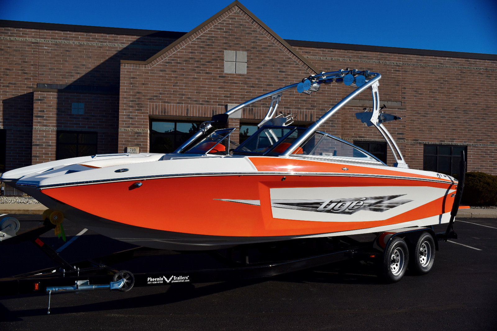 2008 Tige' RZ4 24' 400 HP 6.0 Vortec. 17 PERSON CAPACITY!! 2018 Phoenix Trailer