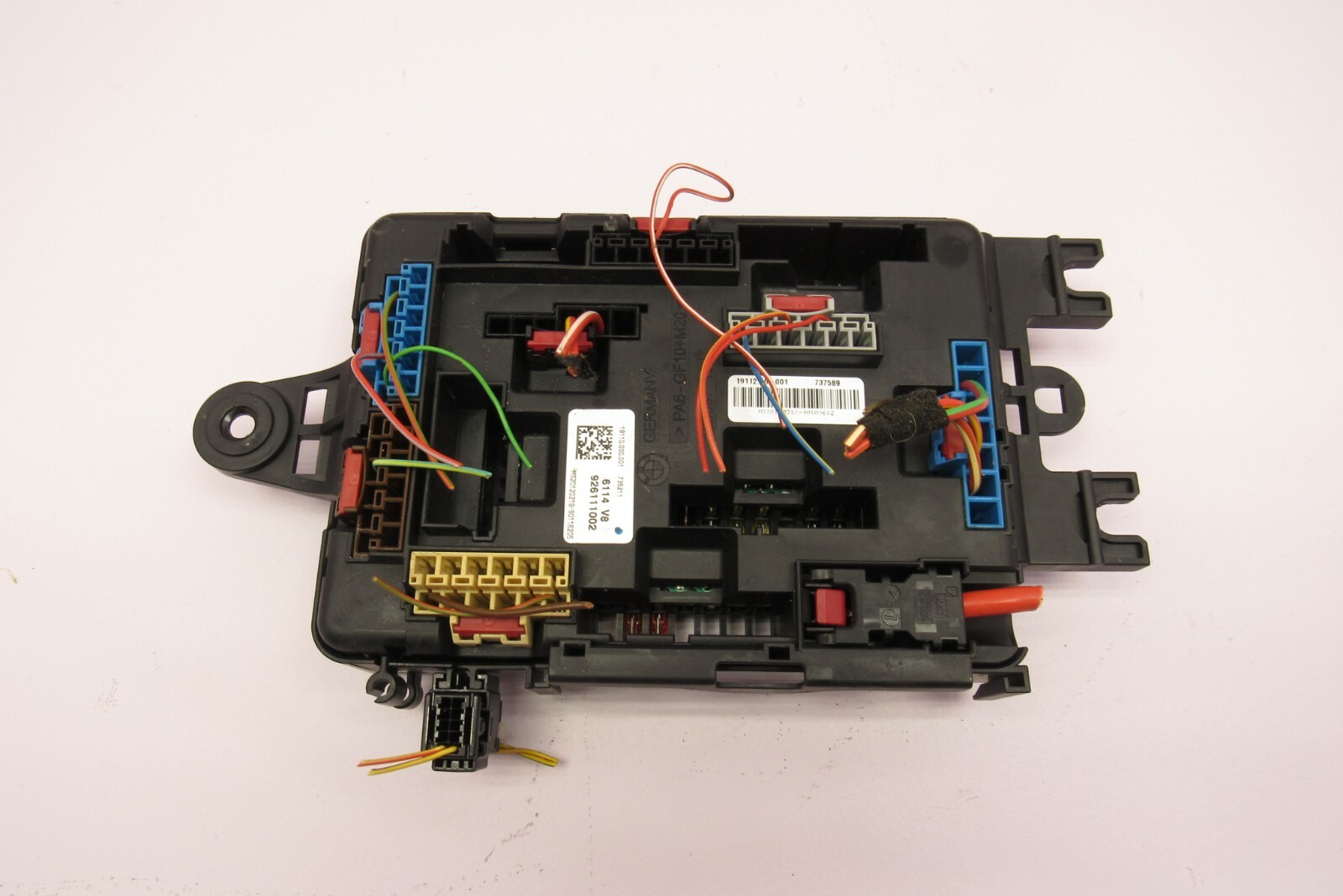 201215 BMW 328i F30 Trunk Fuse Relay Box Power Distribution Module