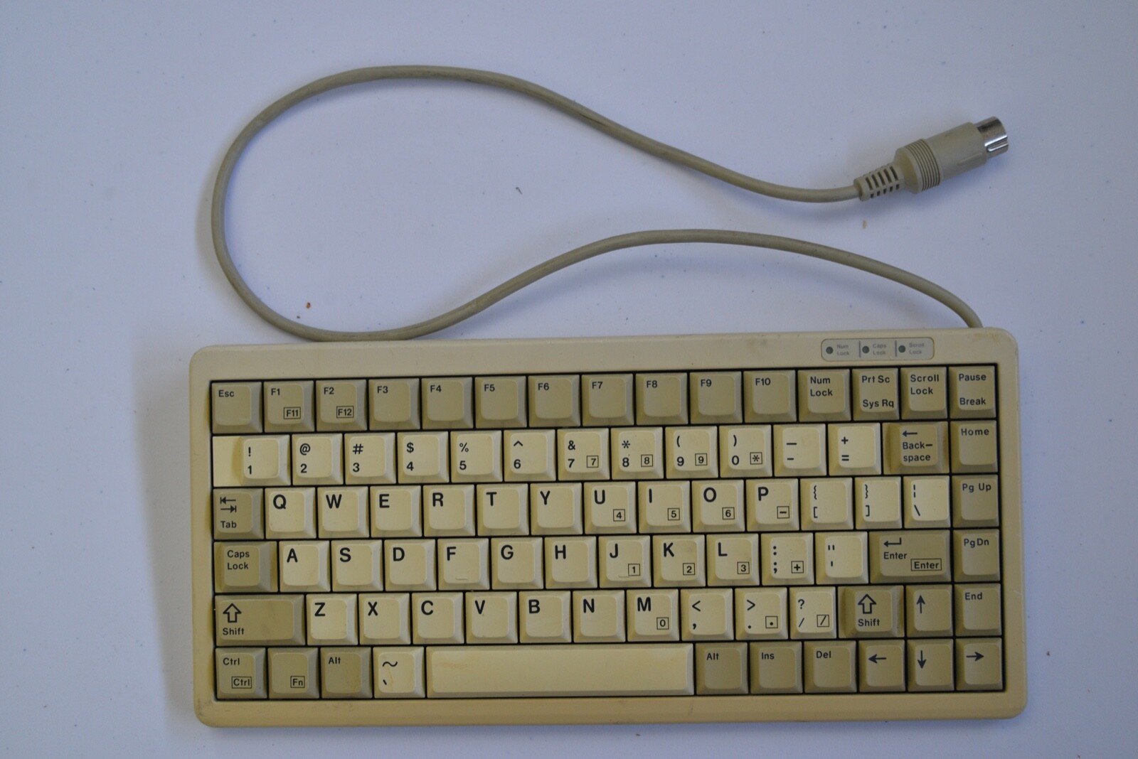Cherry ML4100 G84-4104PPU/01 Vintage Keyboard #213.502
