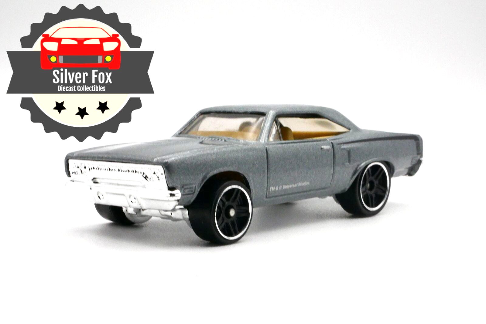 1970 PLYMOUTH ROADRUNNER MUSCLE GRAY 1:64 SCALE DIECAST DIORAMA COLLECTOR CAR