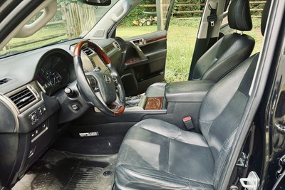 image 8 of interior