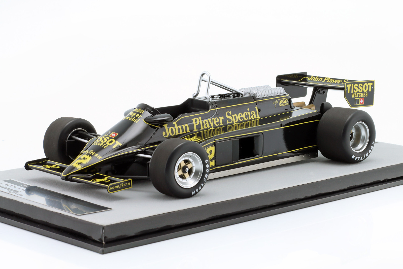New Tecnomodel Lotus 87 #12 Las Vegas 1981 1:18 Model Car Black TM18-170B KidBX