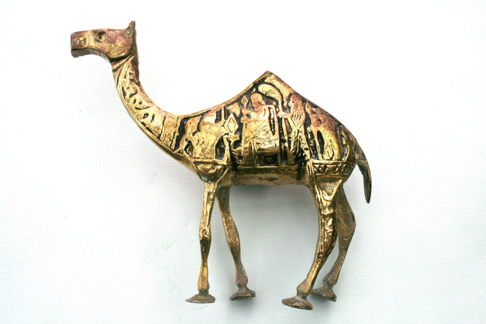 Zier- & Vitrinenobjekte aus Messing (ab 1945)