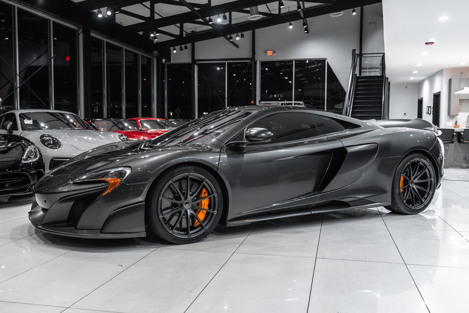 Owner 2016 McLaren 675LT Coupe Club Sport Pro Pack! TONS of Carbon! ONLY 80 3.8L Twin