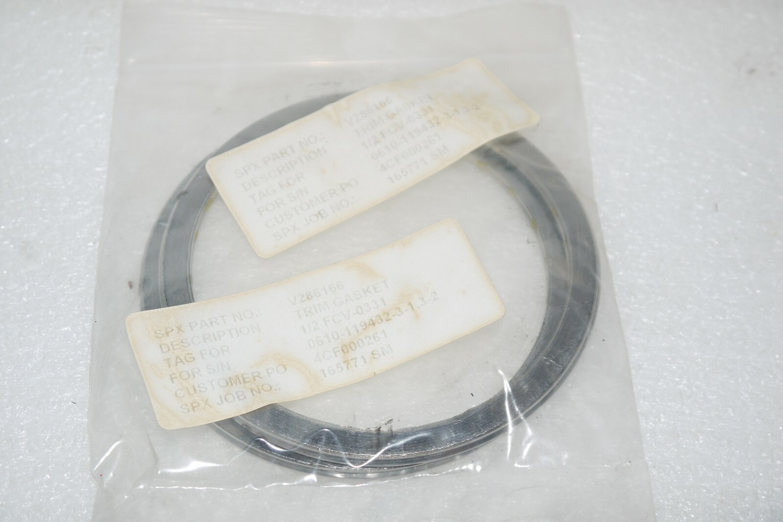 n  SPX V286166 PLUG STEM CAGE TRIM GASKET ASSEMBLY LOT OF 2 NEW