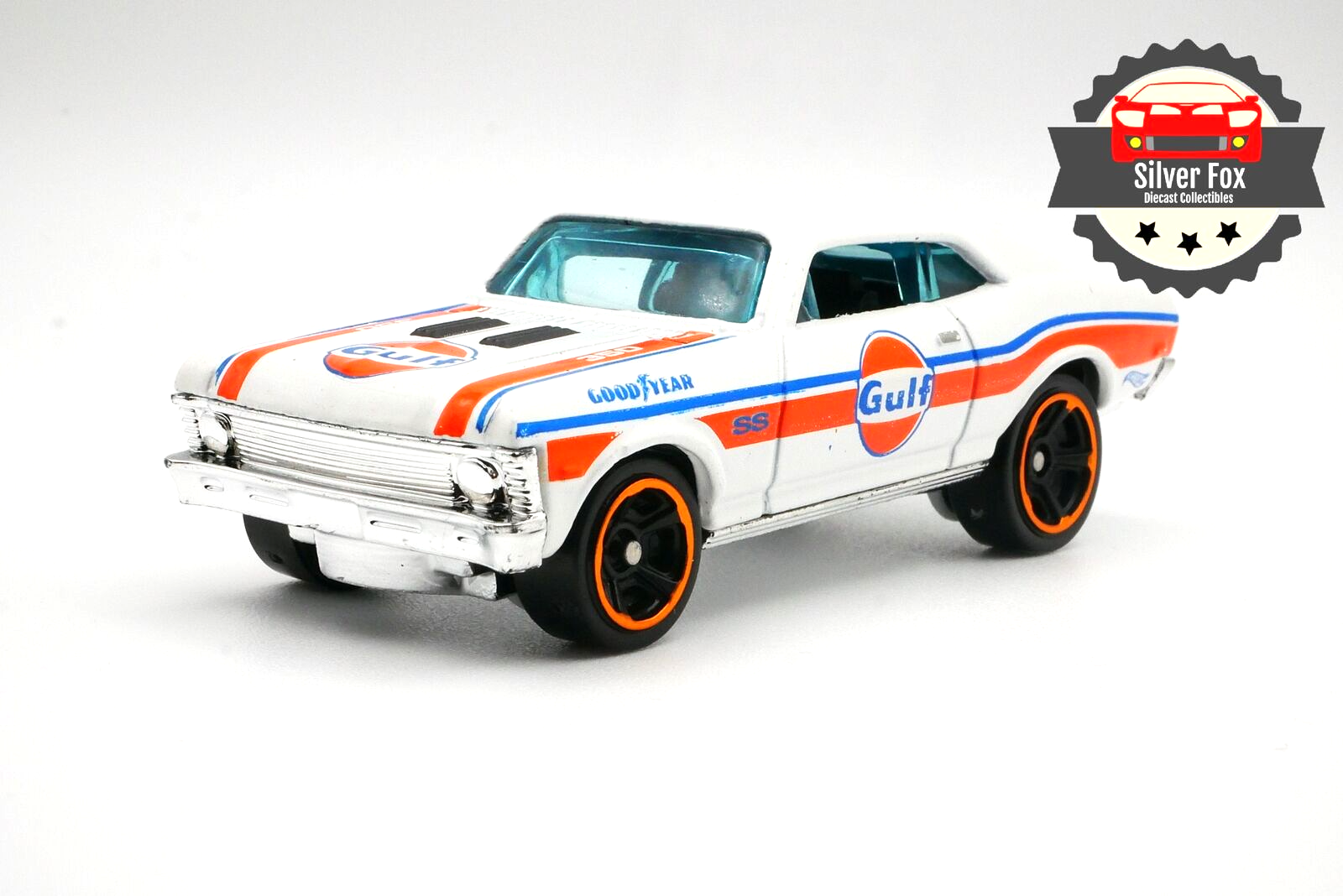 1968 CHEVOLET NOVA GULF RACING 1:64 SCALE DIECAST DIORAMA COLLECTOR MODEL CAR