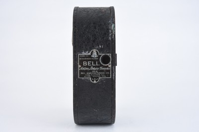 Bell Manufacturing Co Des Plaines 16mm Movie Camera Model 10 VERY RARE V88