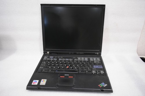 IBM ThinkPad X32 pentiumM 本体 & ドック IBM ThinkPad X32 pentiumM 本体 & ドック IBM ThinkPad X32