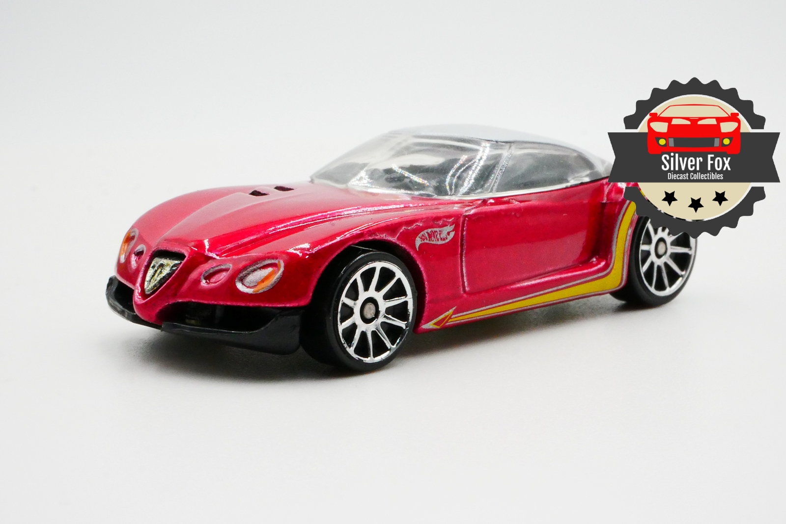 2003 GOLDEN ARROW MARK JONES FUTURISTIC RETRO 1:64 SCALE DIECAST COLLECTOR MODEL