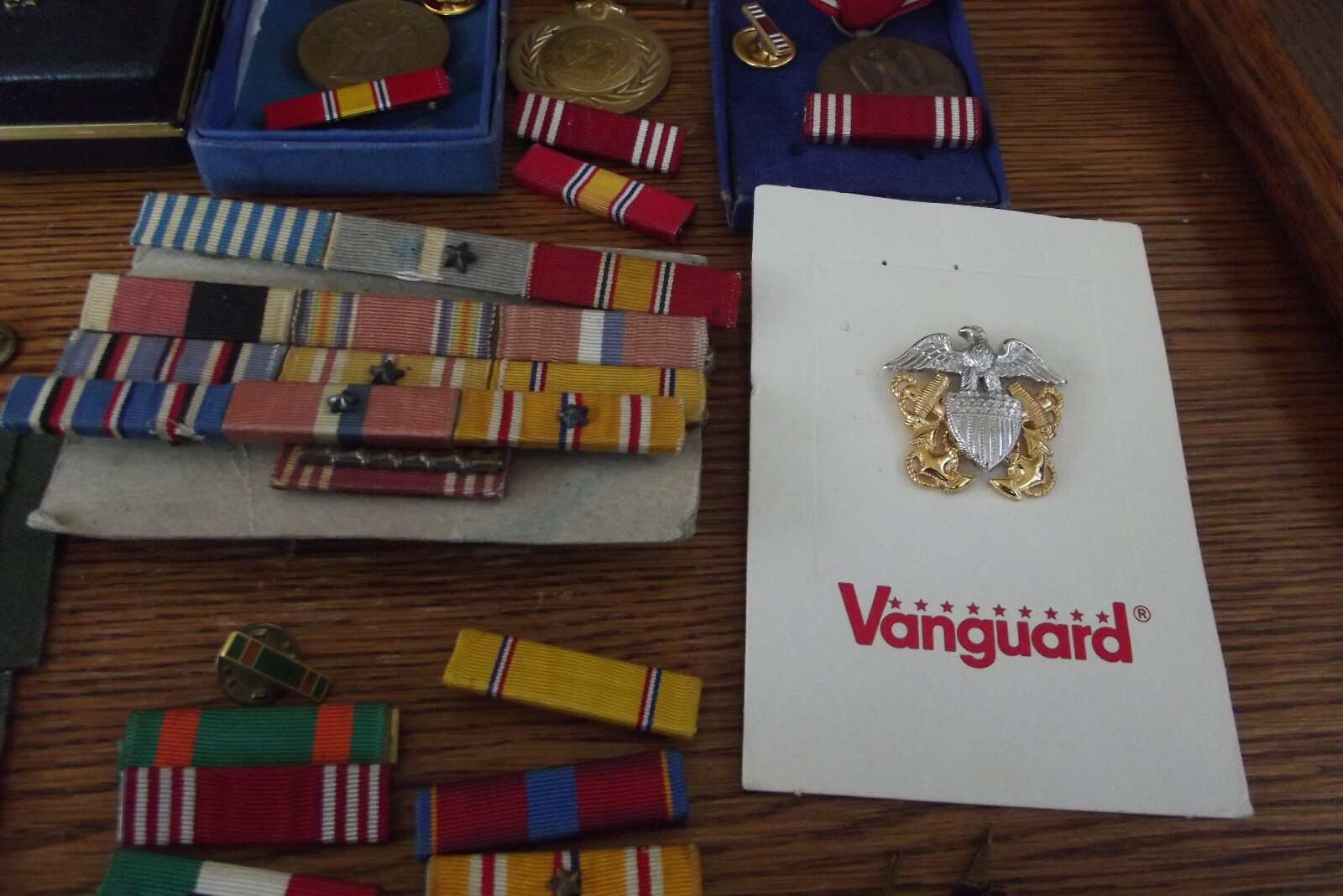 ORIGINAL  LOT  US MILITARY MEDALS  KOREA GOOD CONDUCT BARS CLOTH