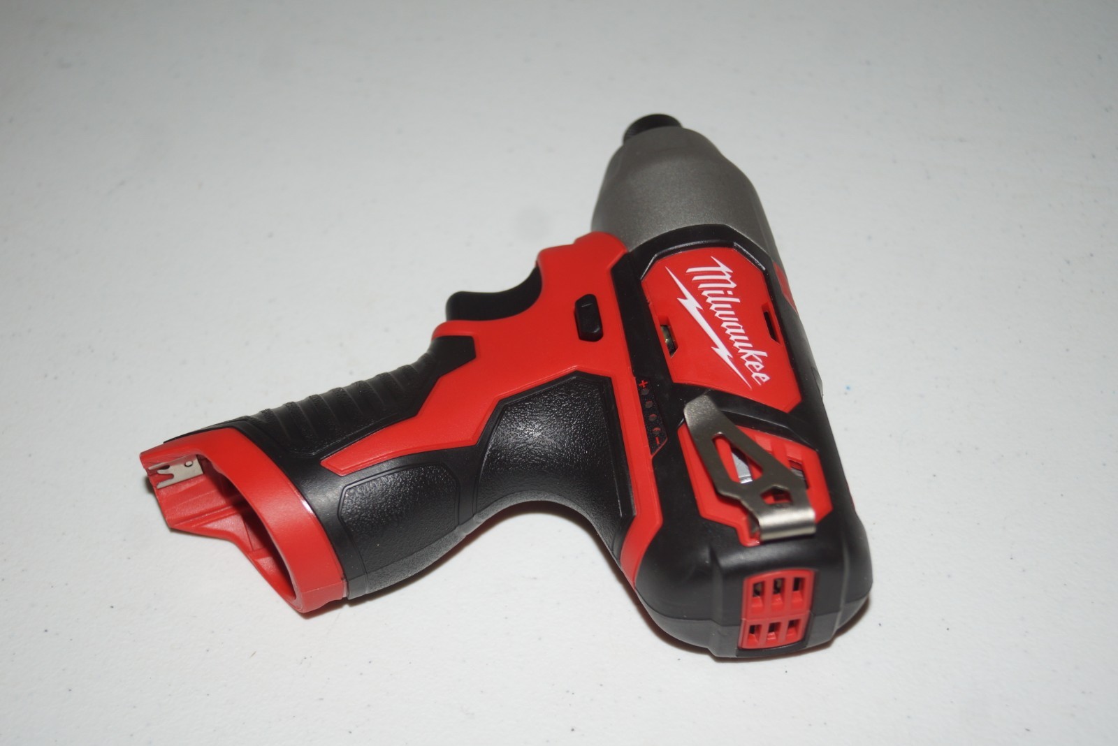 Milwaukee 2462-20 M12 Li-Ion 1/4 in. Hex Impact Driver (Bare tool) New NO65