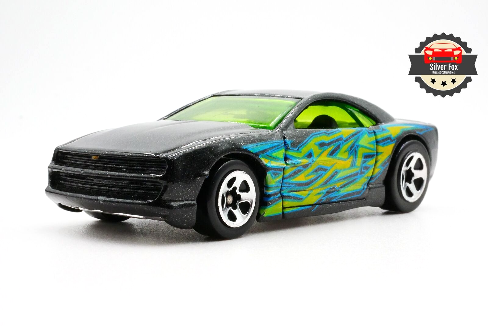 DEPICTS 4.OL MUSCLE V-8 BLACK GREEN 1:64 SCALE DIECAST COLLECTOR MODEL CAR