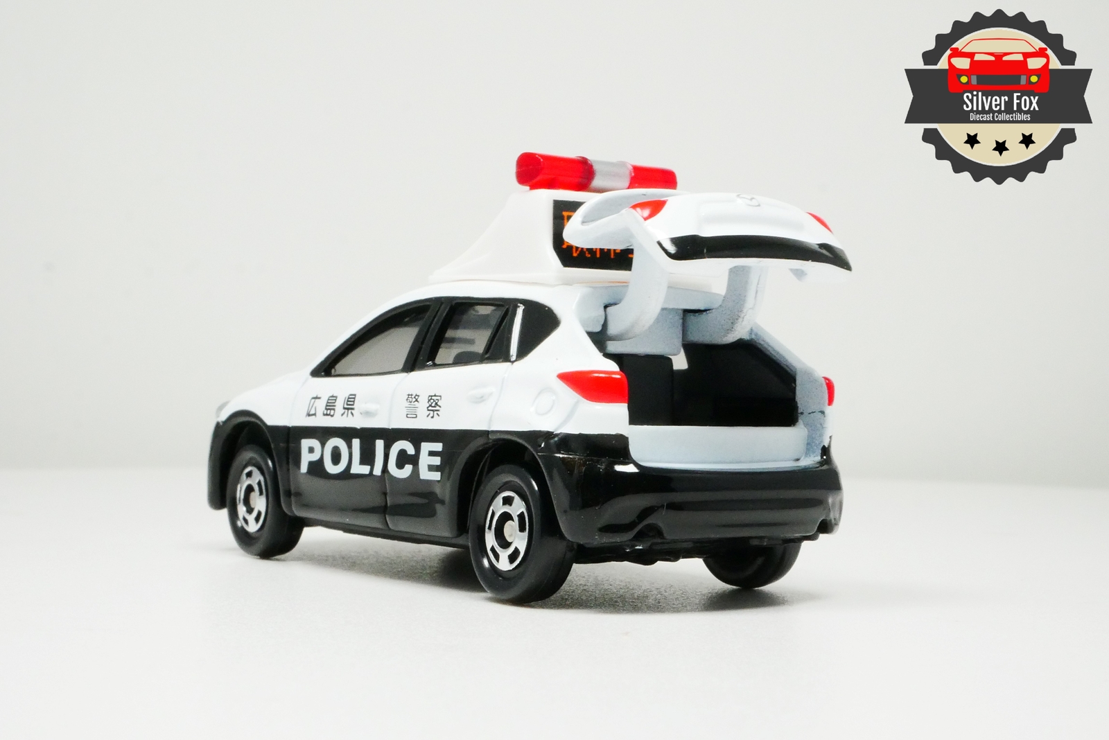 2015 MAZDA CX-5 POLICE CAR HIROSHIMA JAPAN 1:64 SCALE DIECAST