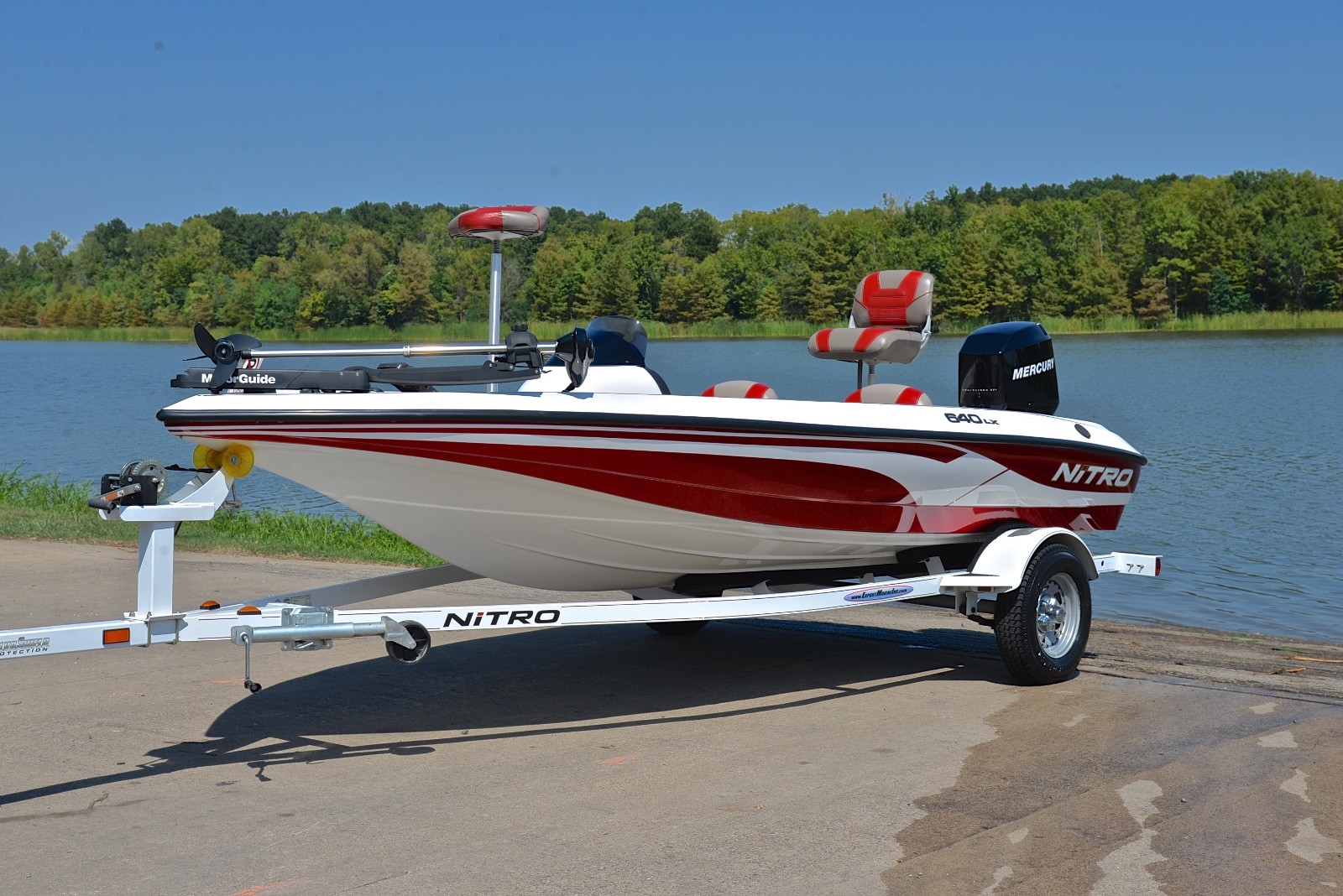 NITRO 640LX ... VERY CLEAN ...ONLY 50 HOURS