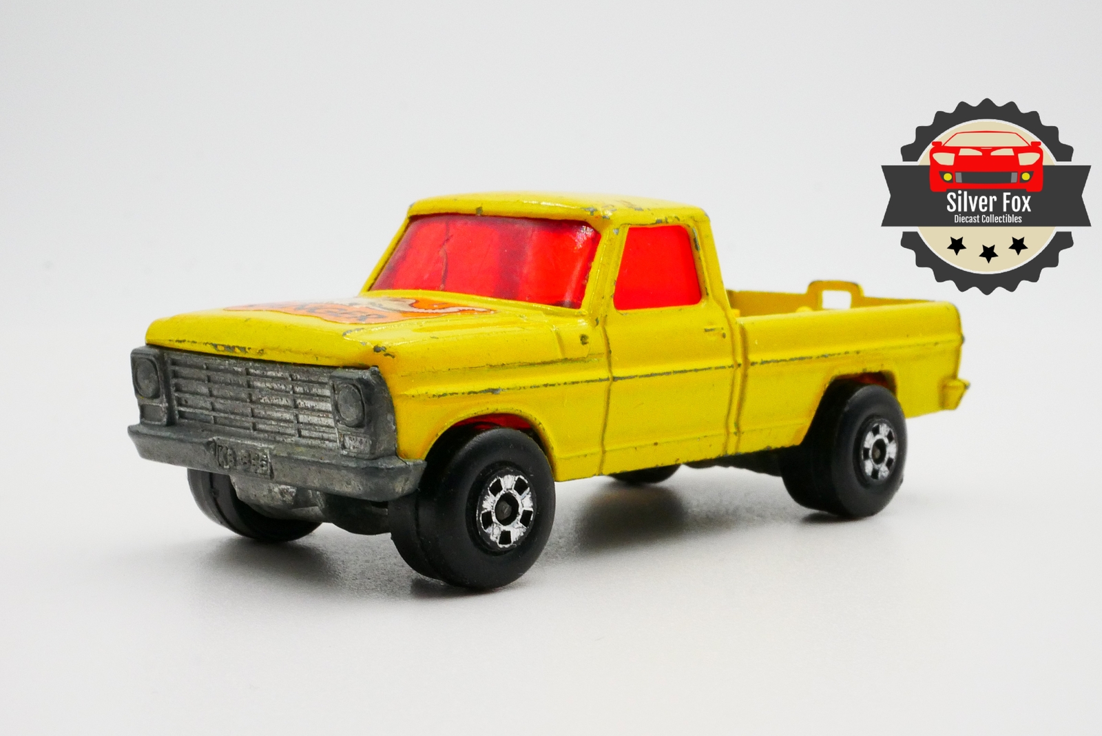 VINTAGE MATCHBOX WILD LIFE TRUCK YELLOW 1:64 SCALE DIECAST COLLECTOR MODEL CAR