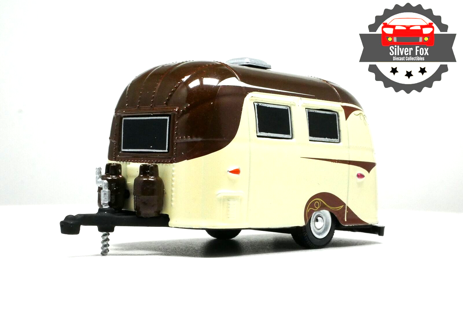 エアストリーム ヴィンテージ 16'バンビ 1/64 エアストリーム ヴィンテージ 16'バンビ 1/64 【公式通販】