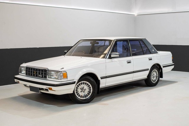 Toyota crown 1985