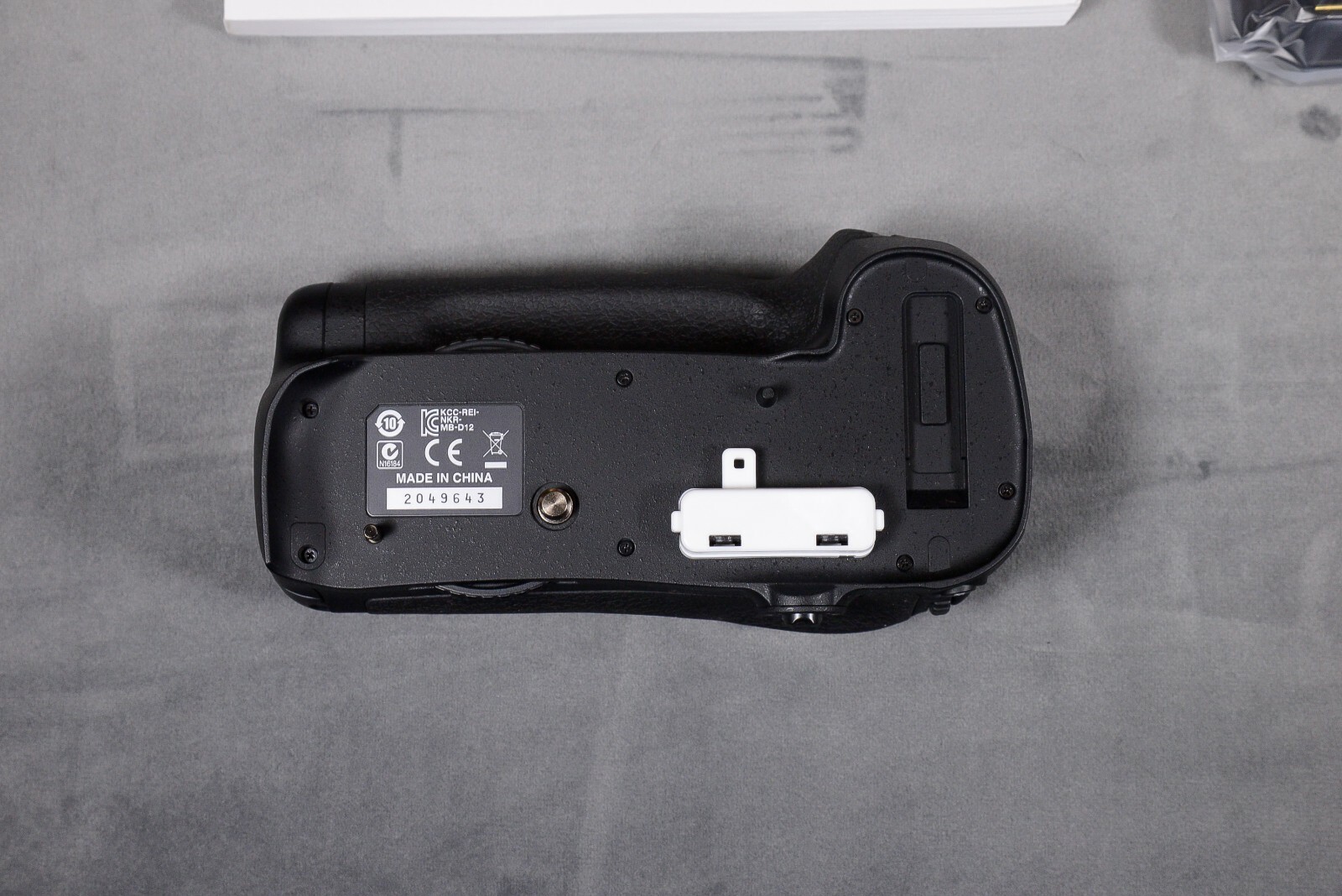 Nikon MB-D12 Multi-Power Battery Pack Grip for D800, D810