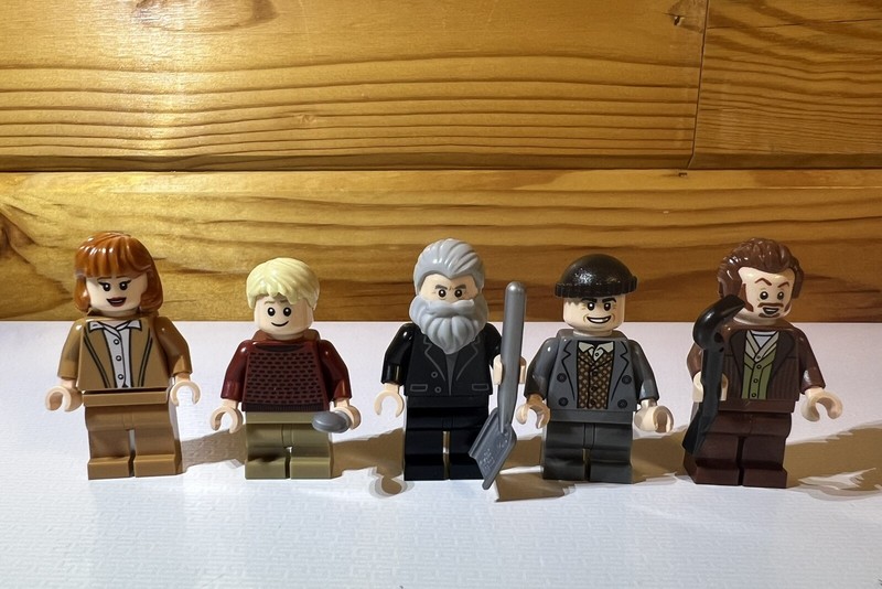 Lego Home Alone Minifigures