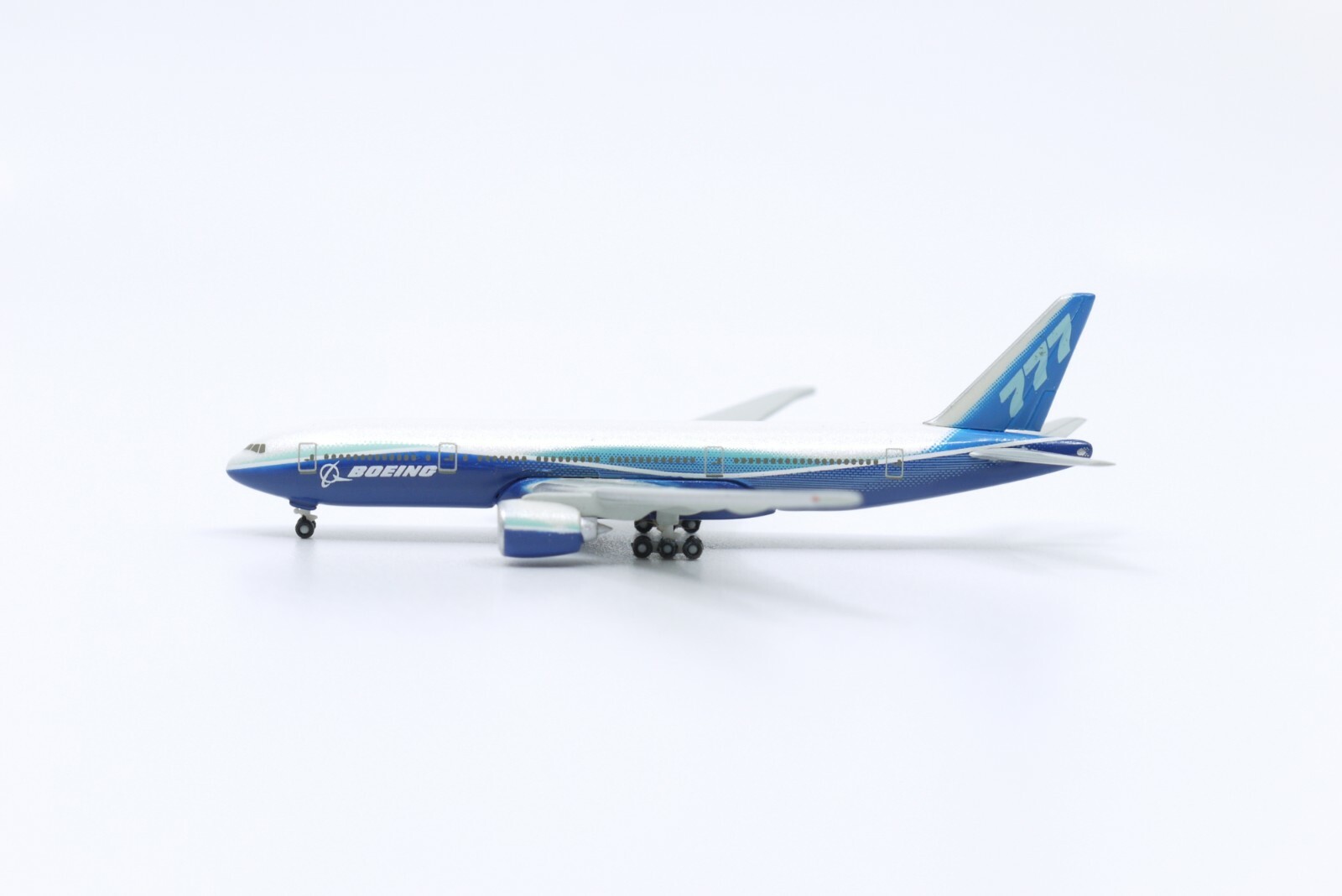 hogan ホーガン B777-200 ボーイング ハウスカラー 1/200 $_57.JPG?set_id=8800005007
