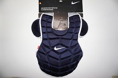 nike de3539 chest protector