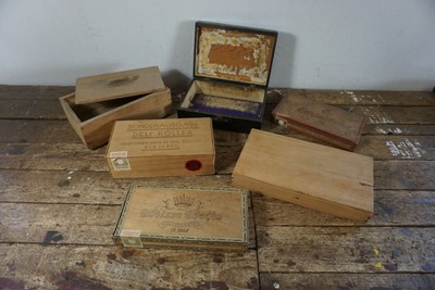 Alte Zigarrenkiste leer Dachbodenfund