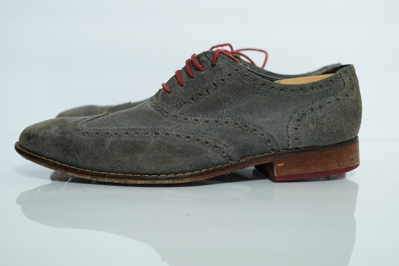 Cole Haan Grey Men’s Oxford Size 10.5 Pre-Owned in Fair condition Cole Haan | Shoes | Cole Haan Grey Mens Oxford Size 5  main image 2