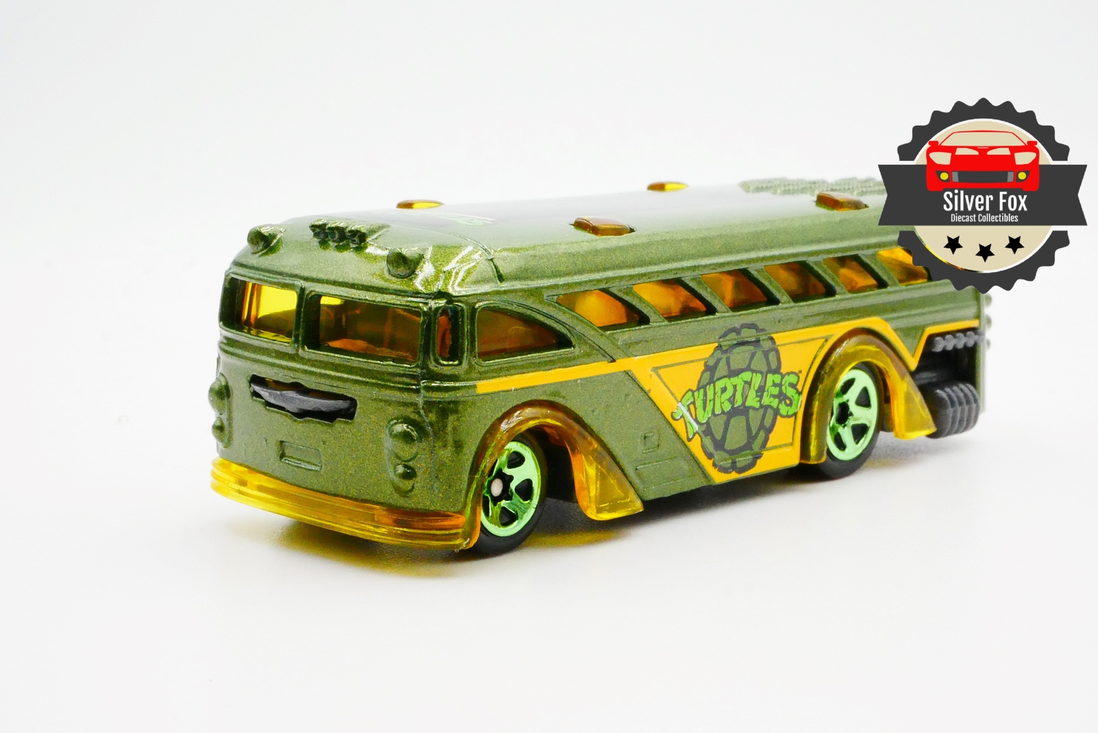 SURFING SCHOOL BUS TENAGE MUTANT NINJA 1:64 SCALE DIECAST COLLECTOR MODEL CAR