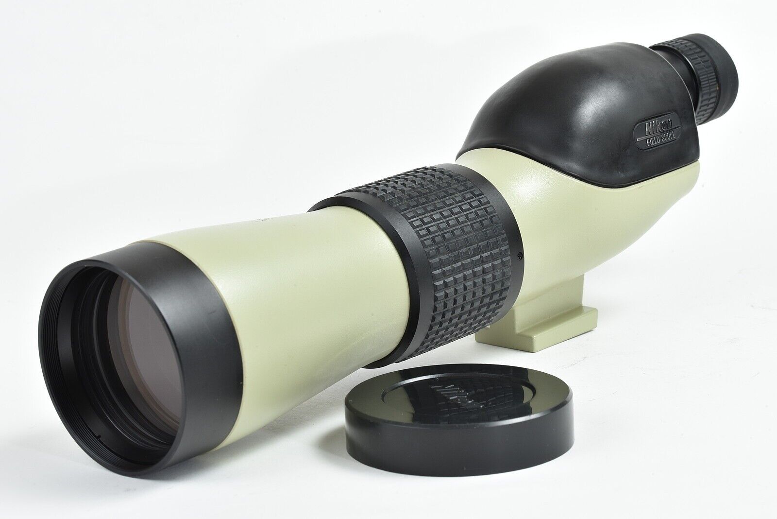 Nikon D=60 P Fieldscope Spotting Scope 20x Eyepiece [Very Nikon D=60 P Fieldscope Spotting Scope 20x Eyepiece [Very