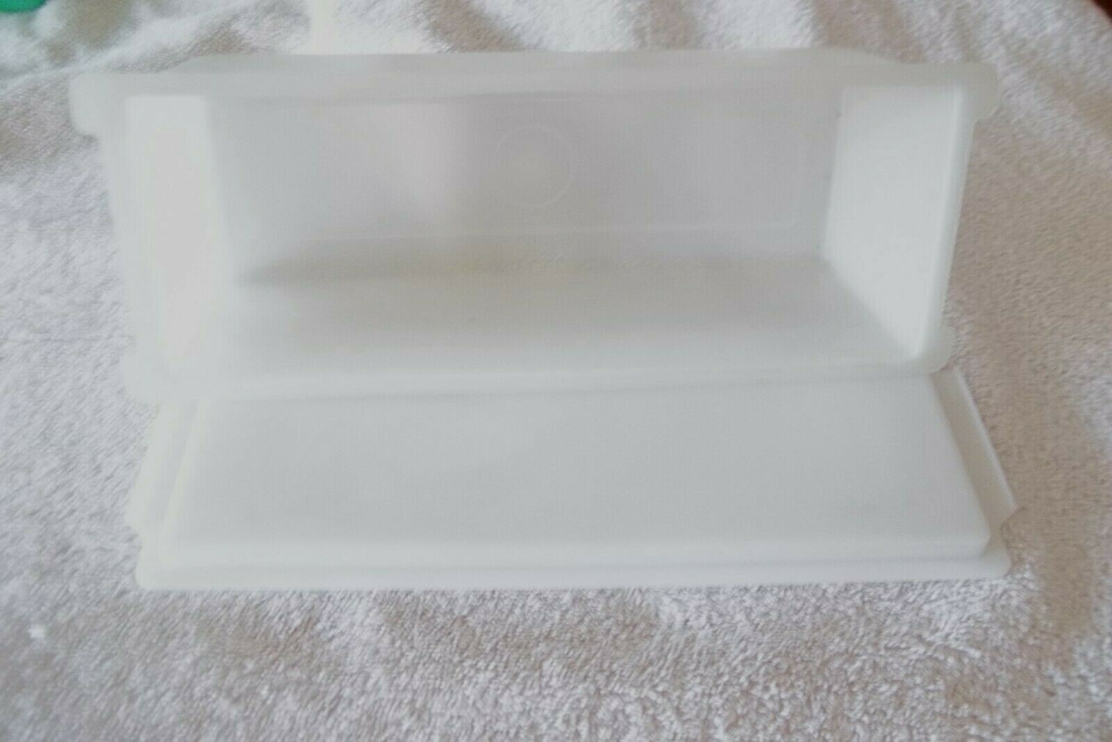 VINTAGE TUPPERWARE CHEESE BUTTER VELVEETA KEEPER 2 LB BLOCK #518