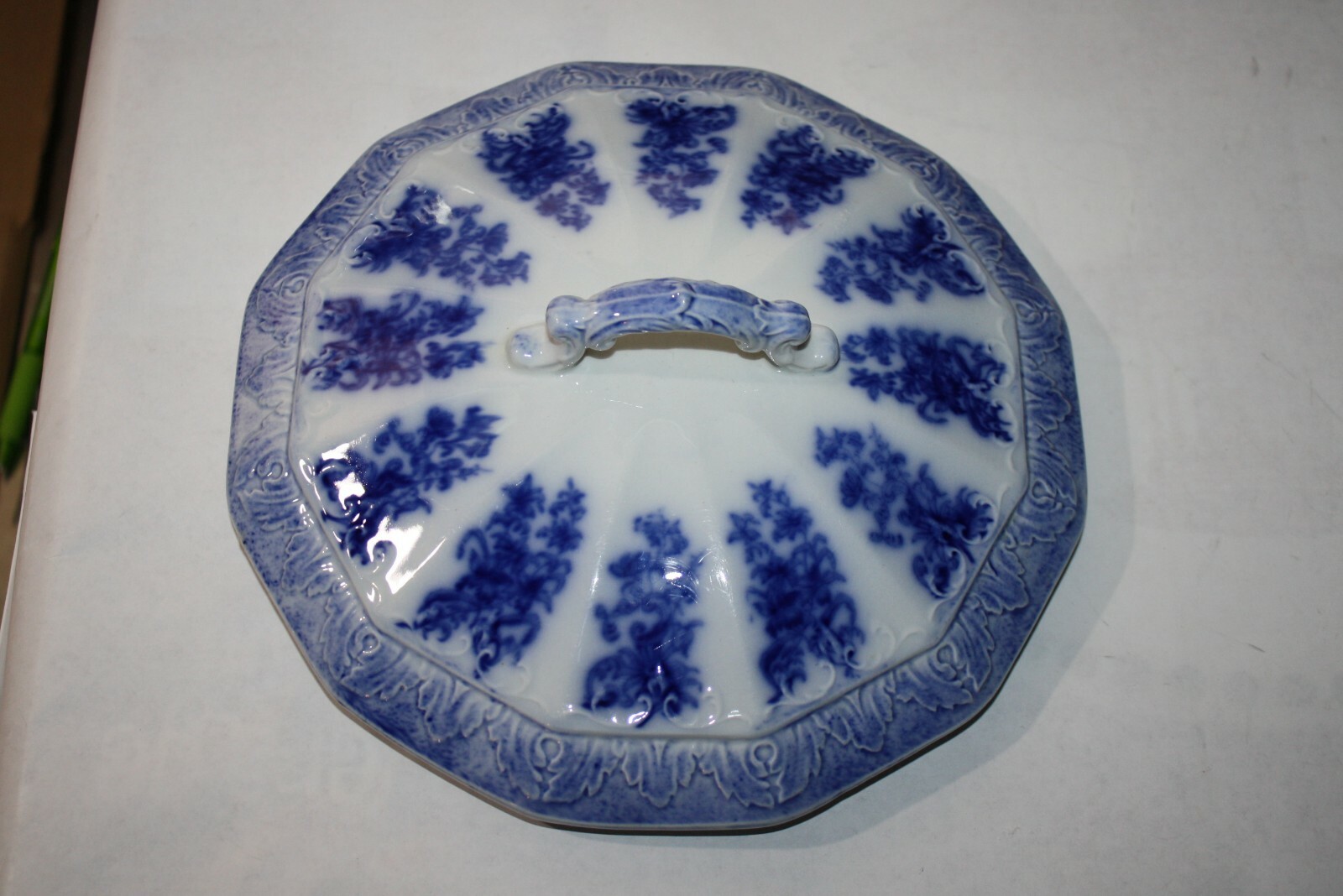 Antique Flow Blue Unknown Replacement Chamber Pot Lid 6.5