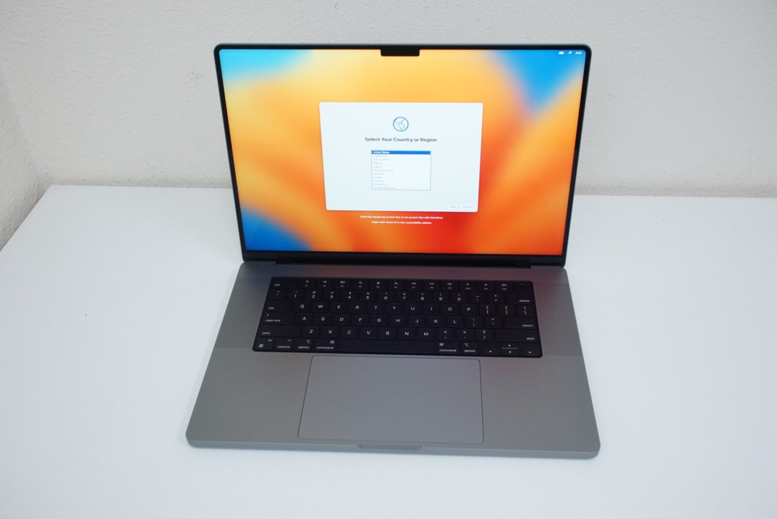 【新品同様MacBook Pro2023】18GB/512GBAppleCare Apple MacBook Pro 2023 16 Inch 4.05 GHz M3 Pro 512GB 18GB