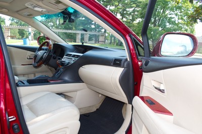 image 3 of interior